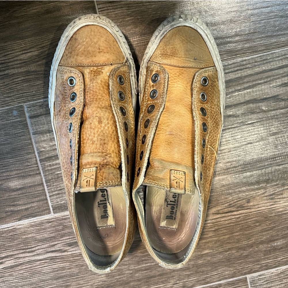 John Varvatos Bootleg Low Top Sneaker